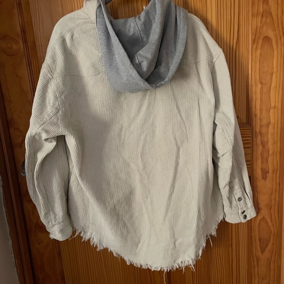 Corduroy jacket with hood - Picture 3 of 5